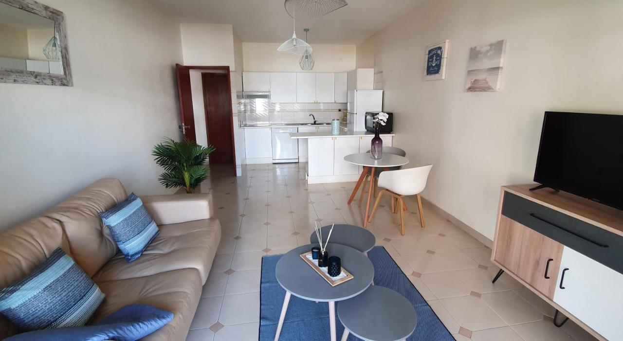 Casa Angela, 180M From The Beach بورش المظهر الخارجي الصورة